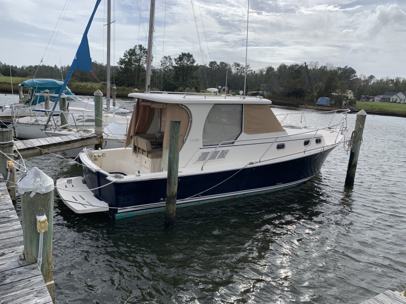 Used Boats For Sale in Raleigh, North Carolina by owner | 2008 Mainship Pilot 31